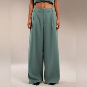 E.C. Boutique Sage Wide-Leg Pants